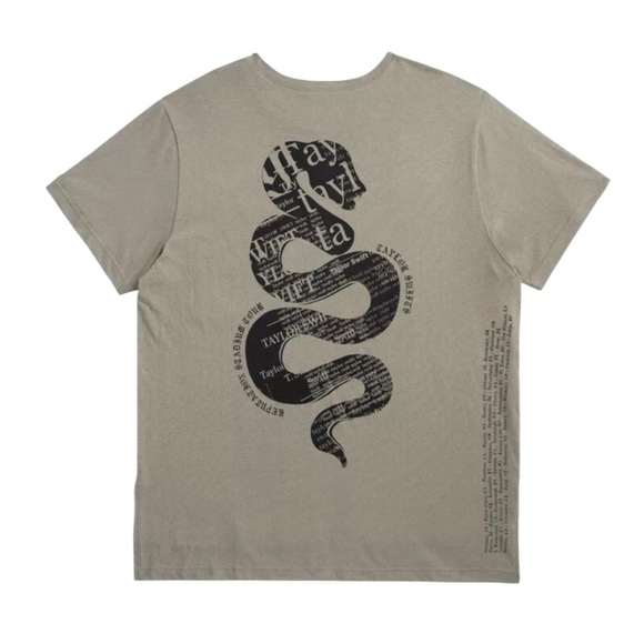 Taylor Swift Small t-shirt tour Reputation Snake Graphic shirt - Picture 2 of 8